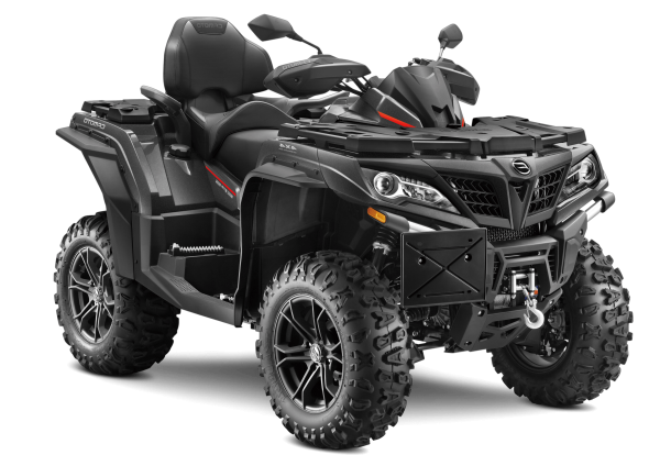 Zwarte CFMOTO quad