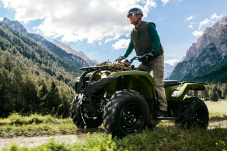 Yamaha Kodiak 450 in natuur