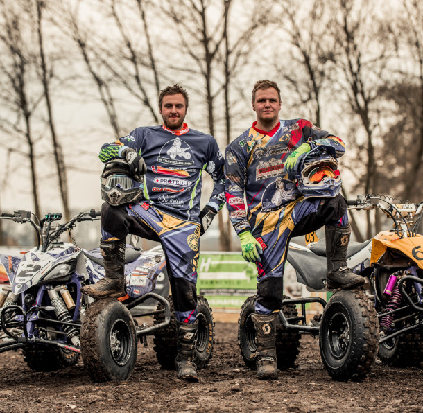 Bas en Dex van der Heide, crossers