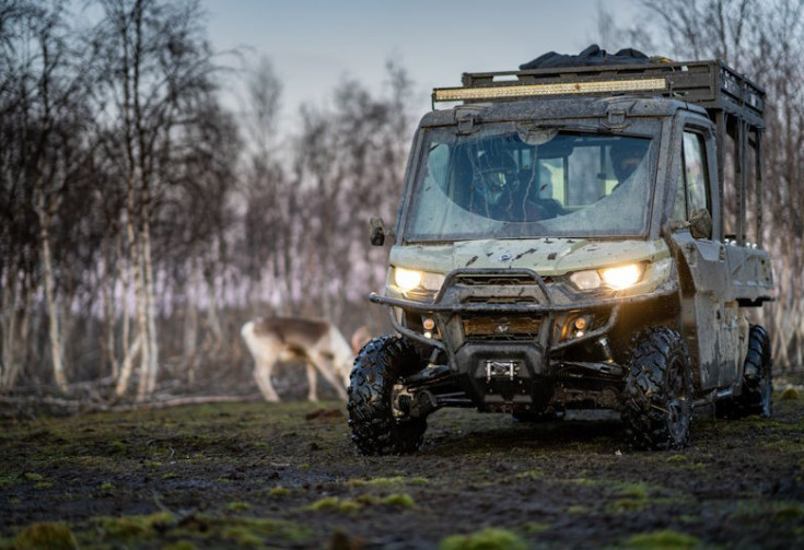 Can-am Traxter in het bos