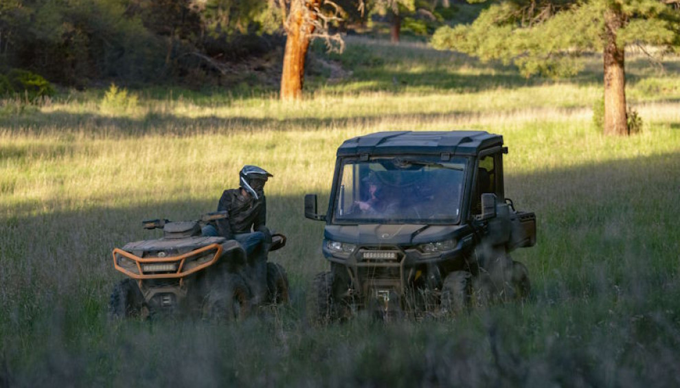 Can-am Traxter off-road